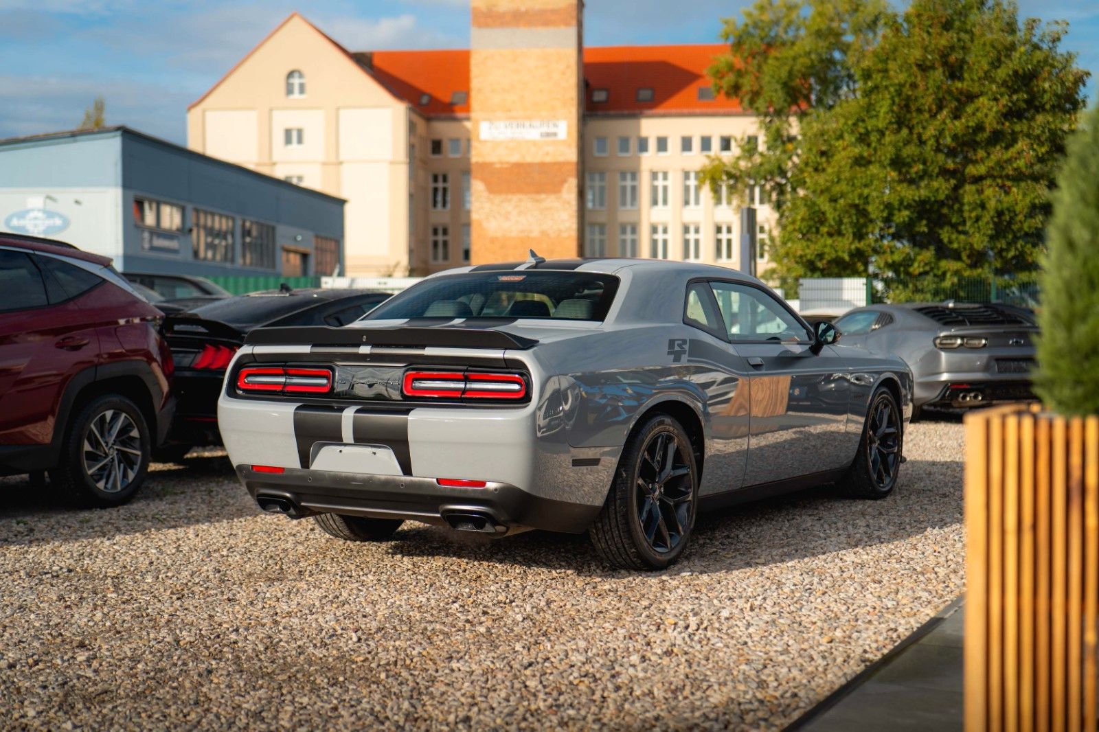 Fahrzeugabbildung Dodge Challenger 5.7 V8 R/T SRT Performance 6-Gang 19%