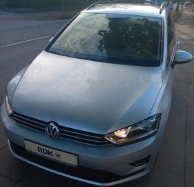 Volkswagen Golf - 3