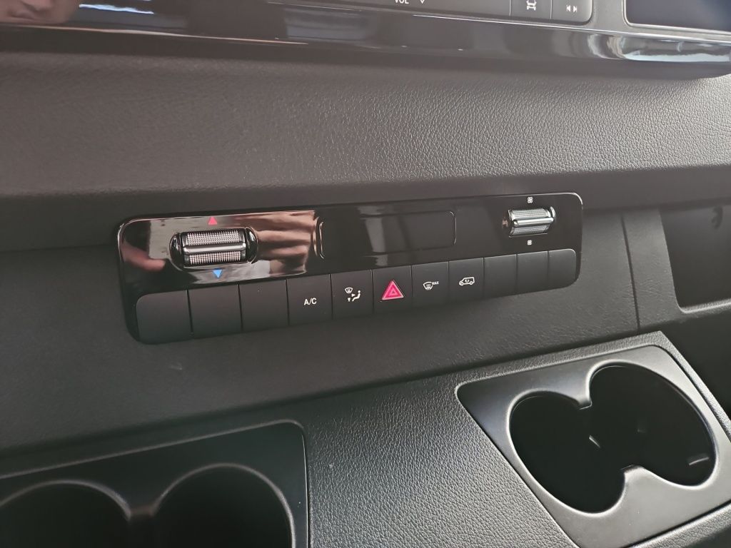 Fahrzeugabbildung Mercedes-Benz Sprinter 317 Kasten PRO L3H2 2x SHZ PTS RFK 270°