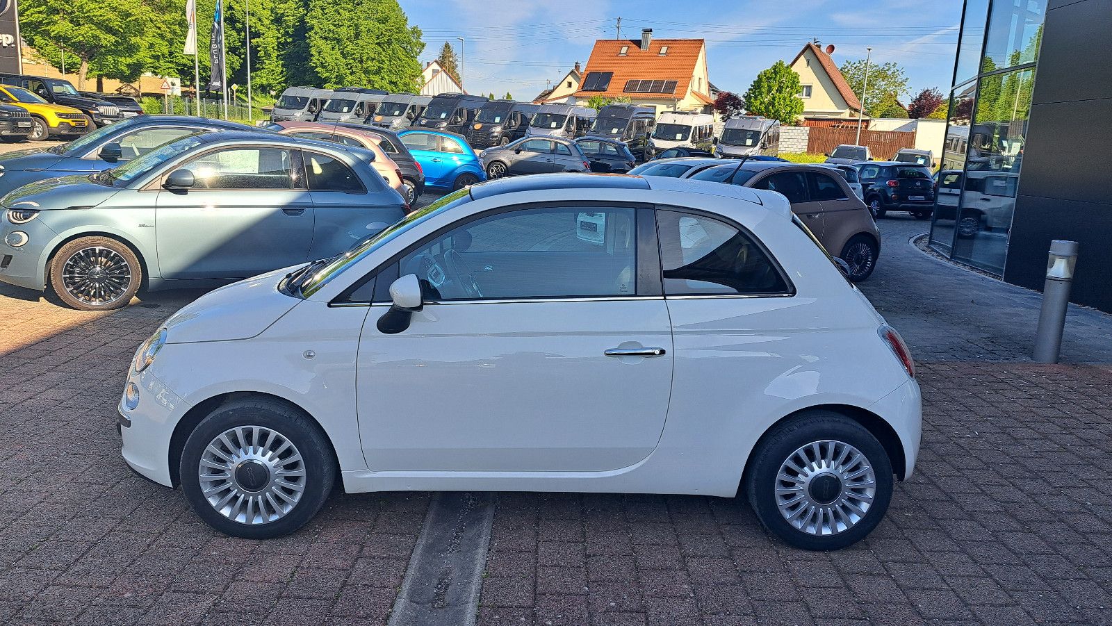 Fahrzeugabbildung Fiat 500 Lounge
