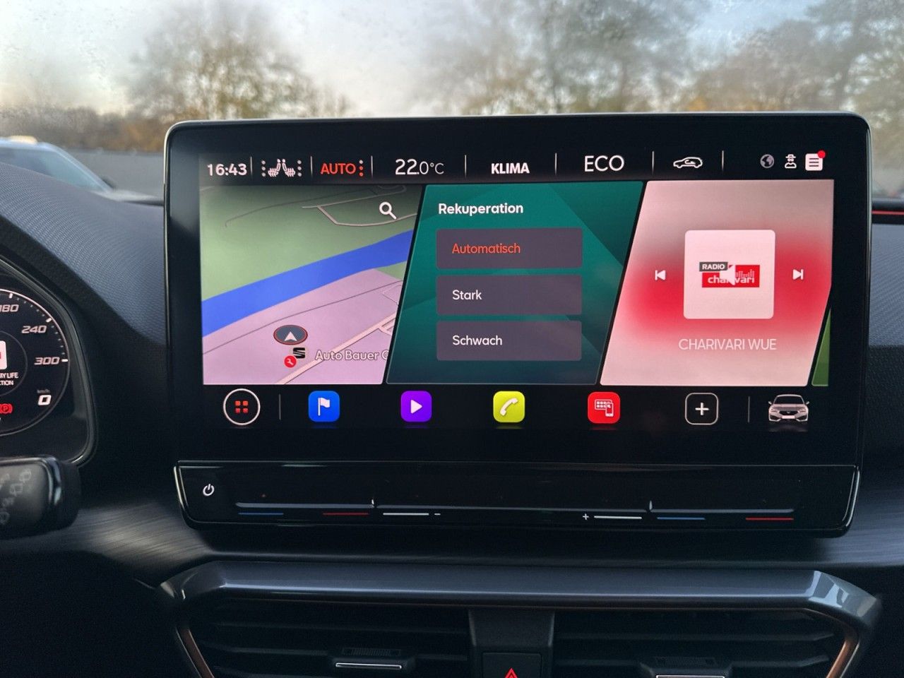 Fahrzeugabbildung CUPRA Leon VZ 1.4 e-Hybrid 245 PS DSG