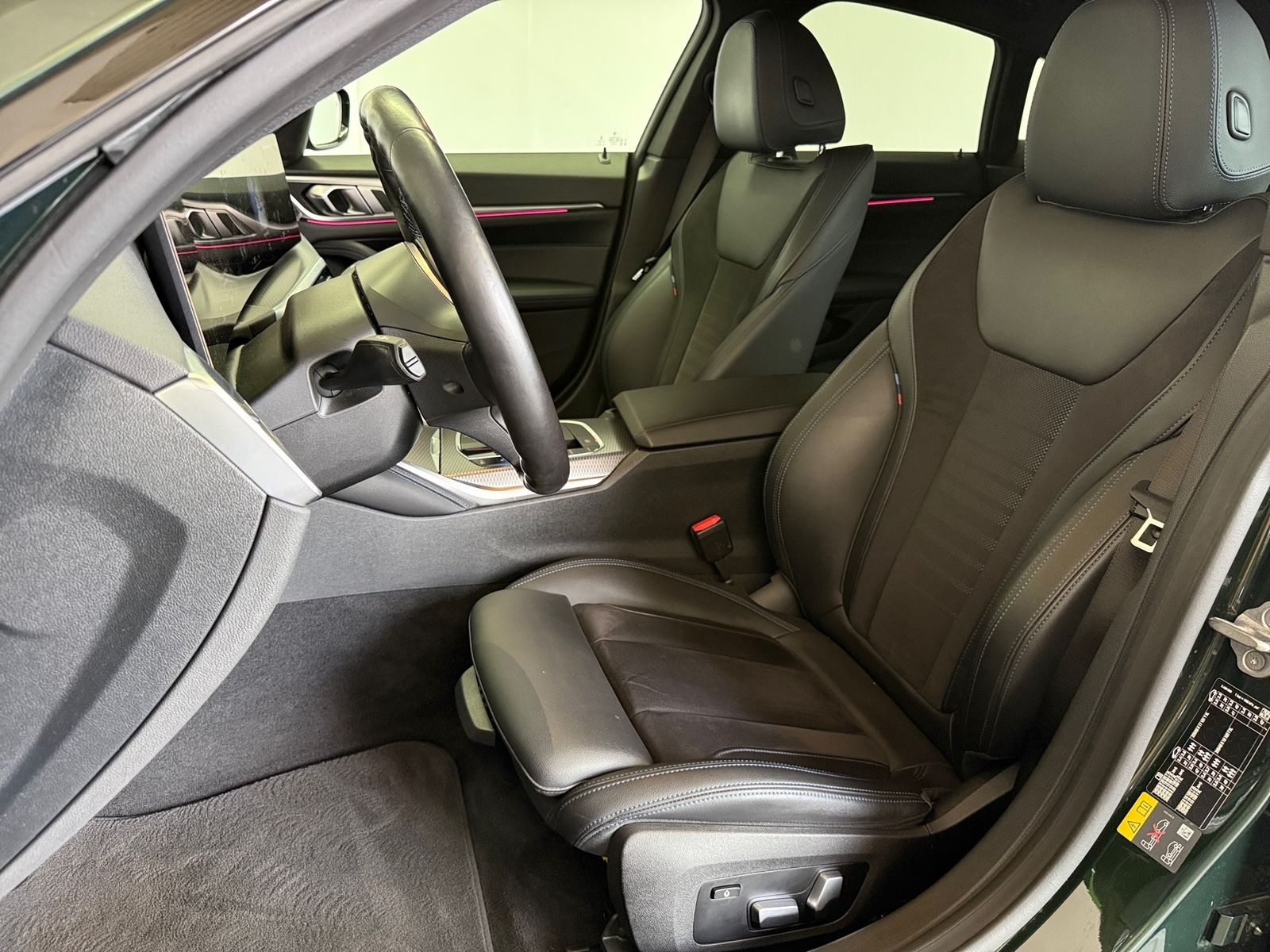 BMW i4 40 GranCoupe M Sport Laser ACC Kamera AHK DAB foto 20