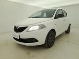 Lancia Ypsilon Hybrid Marine BR106141 1.0 Mild H - Lancia Ypsilon mit Panoramadach