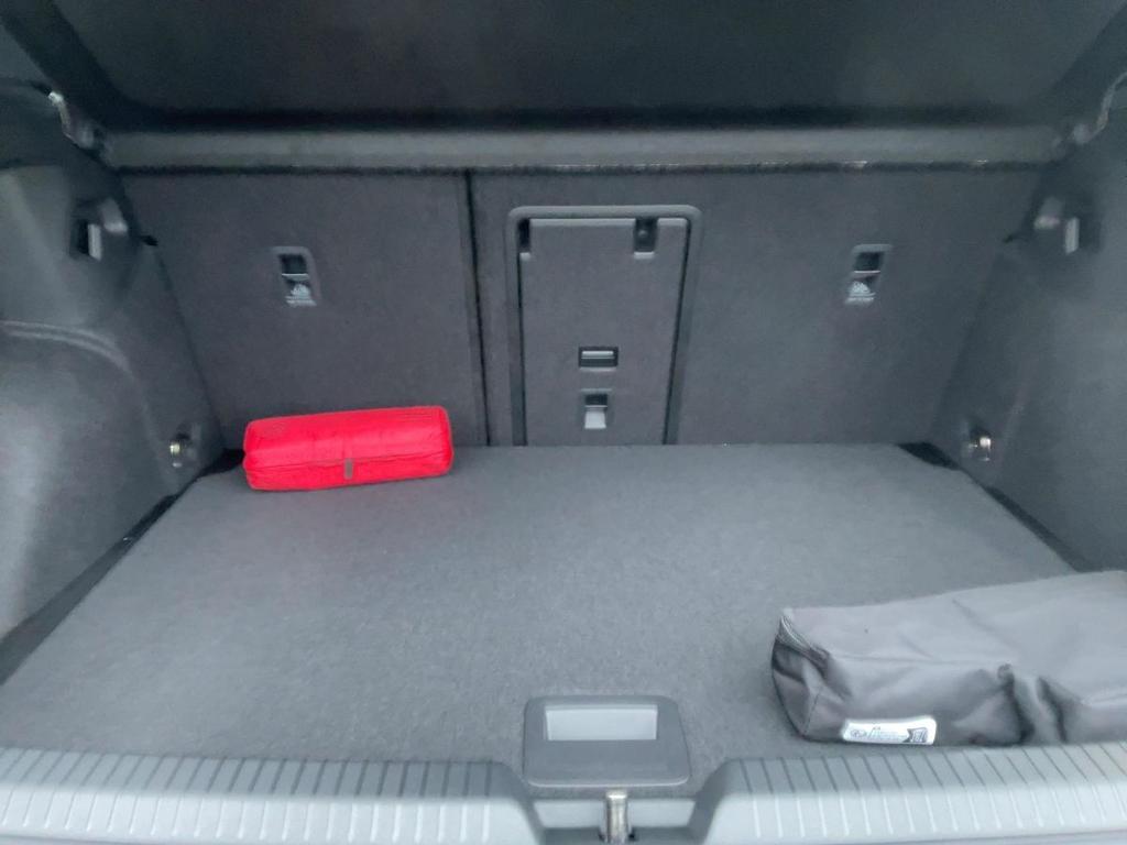 Volkswagen Golf 13