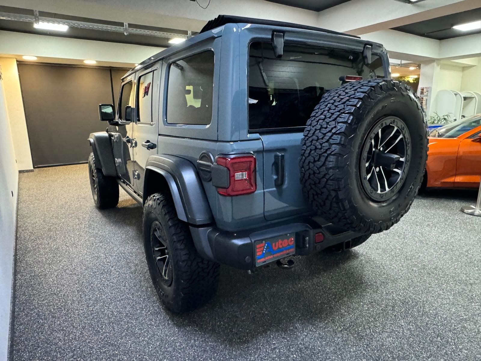 Fahrzeugabbildung Jeep MOAB 392-6.4L HEMI V8-WINDE-SKY ONE-35"