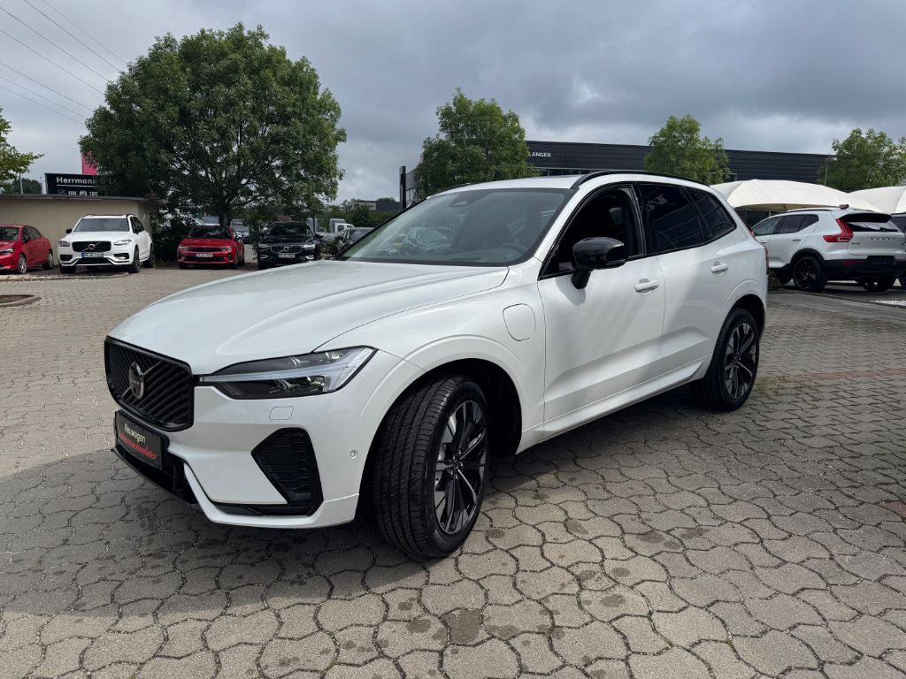 Fahrzeugabbildung Volvo XC60 T6 AWD Plus Dark+LagomPak+AHZV+SOFORT