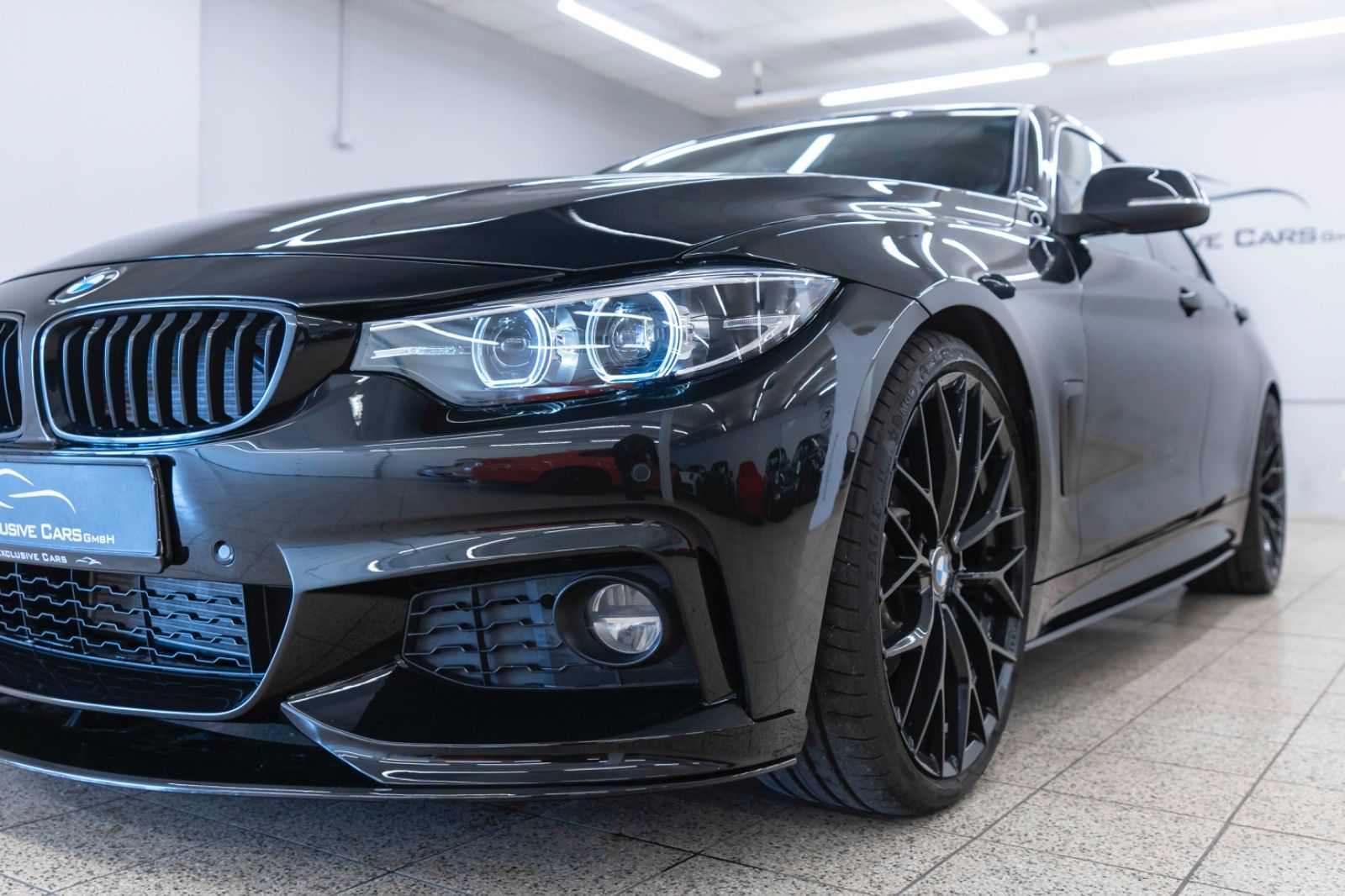 Fahrzeugabbildung BMW 440i GC M-Performance H&K LED CARPLAY KAM SHZ