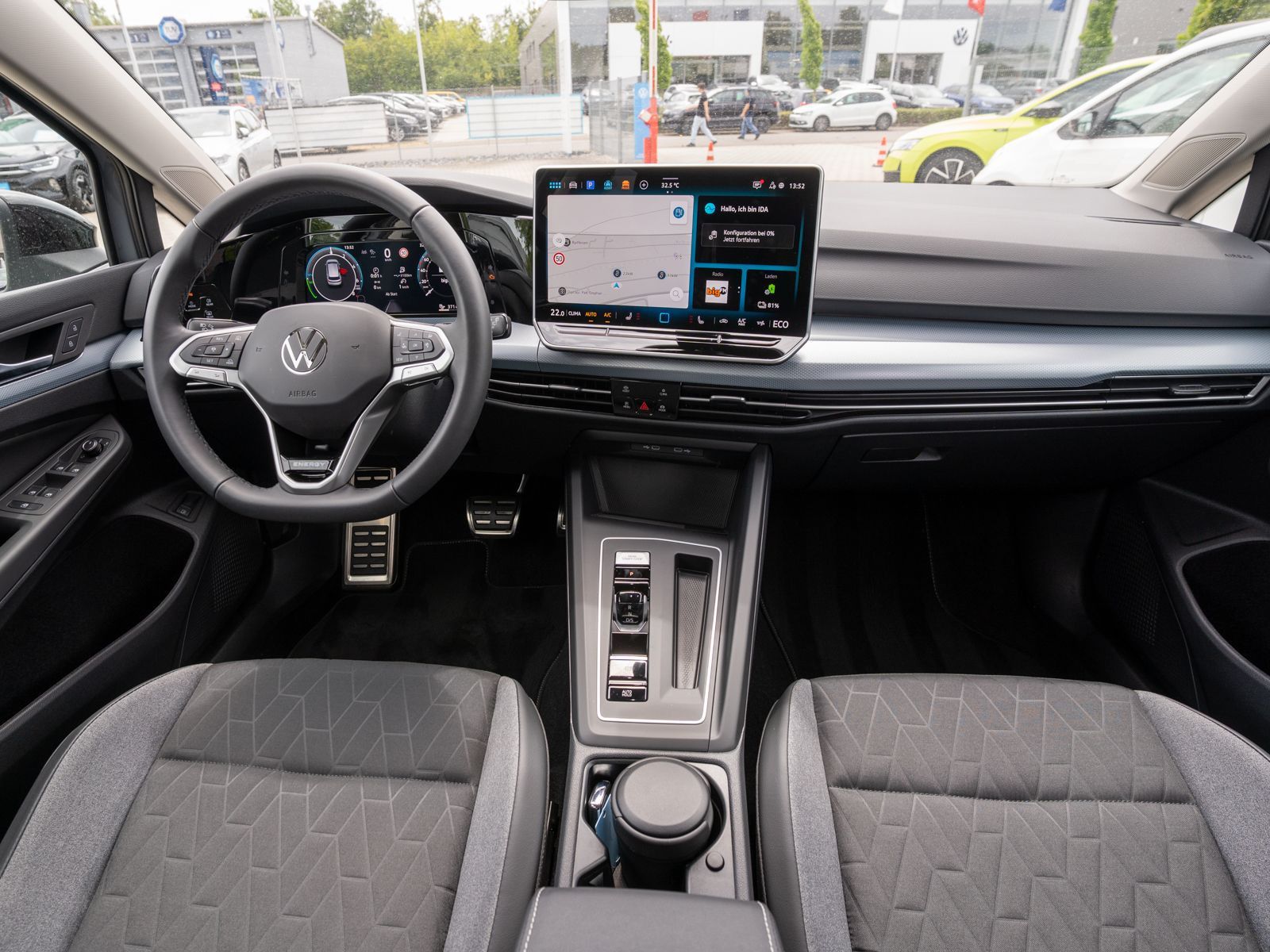 Volkswagen Golf - Bild 7