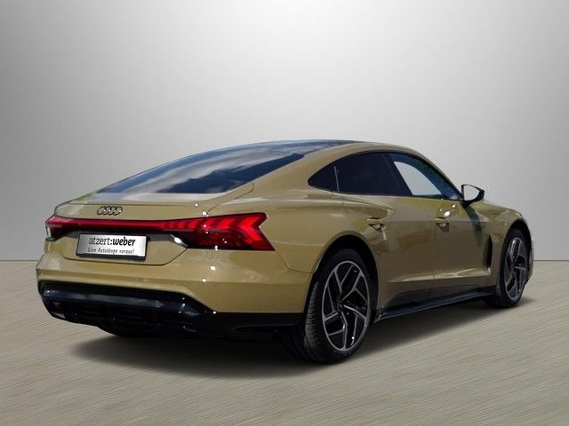 Fahrzeugabbildung Audi e-tron GT quattro PANO HeadUp StdHz Kamera ACC