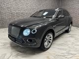 Bentley Bentayga 6.0 W12 4WD First Edition Autom. - Bentley Bentayga: First Edition