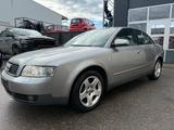 Audi A4 1.8 T * HU & AU neu* - Audi A4 aus 2002: 1.8