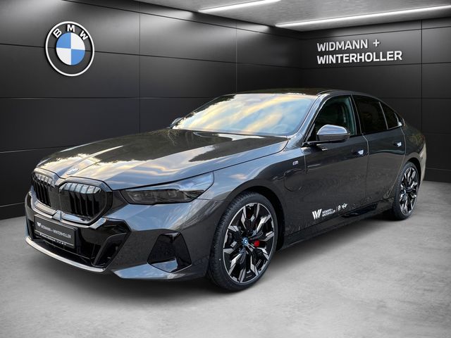 BMW 550e xDrive Lim M Sport Pano AHK LED B&W ACC 21