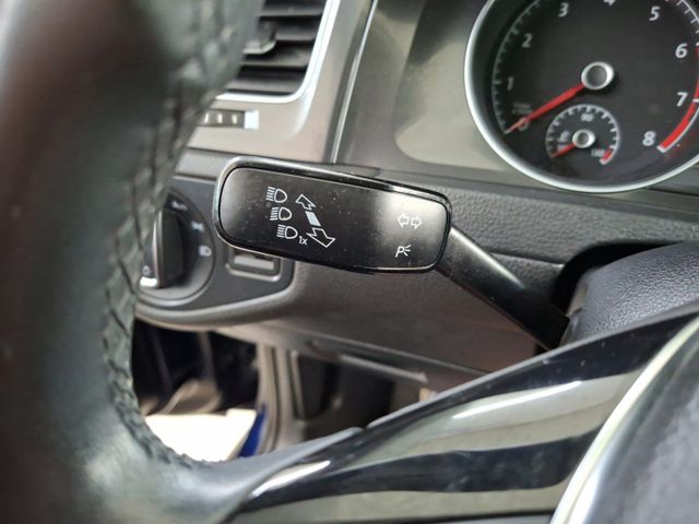 Volkswagen Golf Comfortline 1.4 TSI °ACC°Navi°PDC°SHZ°AAC°