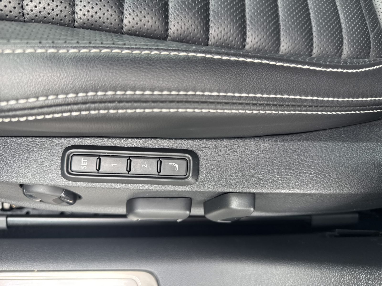 Volkswagen Passat Variant Alltrack 2.0 TDI DSG Rückfahrk.+M foto 16