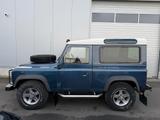 Land Rover Defender 90 Td 5 E Schalt. 5-Gang, Allrad - Land Rover Defender aus 2005