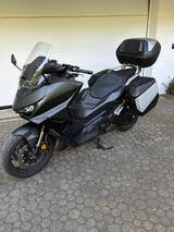 Honda Forza 750 - Honda Motorräder in Köln