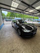 BMW520d   Sport Line .PANO.Leder.AHK.HK.EL.AC.HU - BMW 520 in Bonn