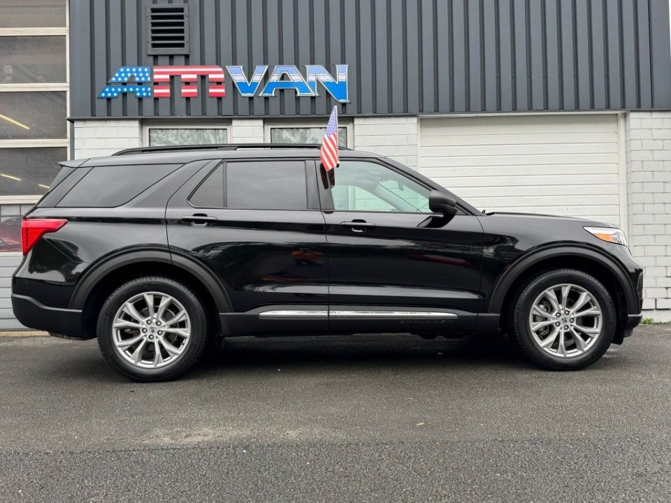 Fahrzeugabbildung Ford Explorer 2.3 Ecoboost Leder Pano 6-Sitzer 4x4