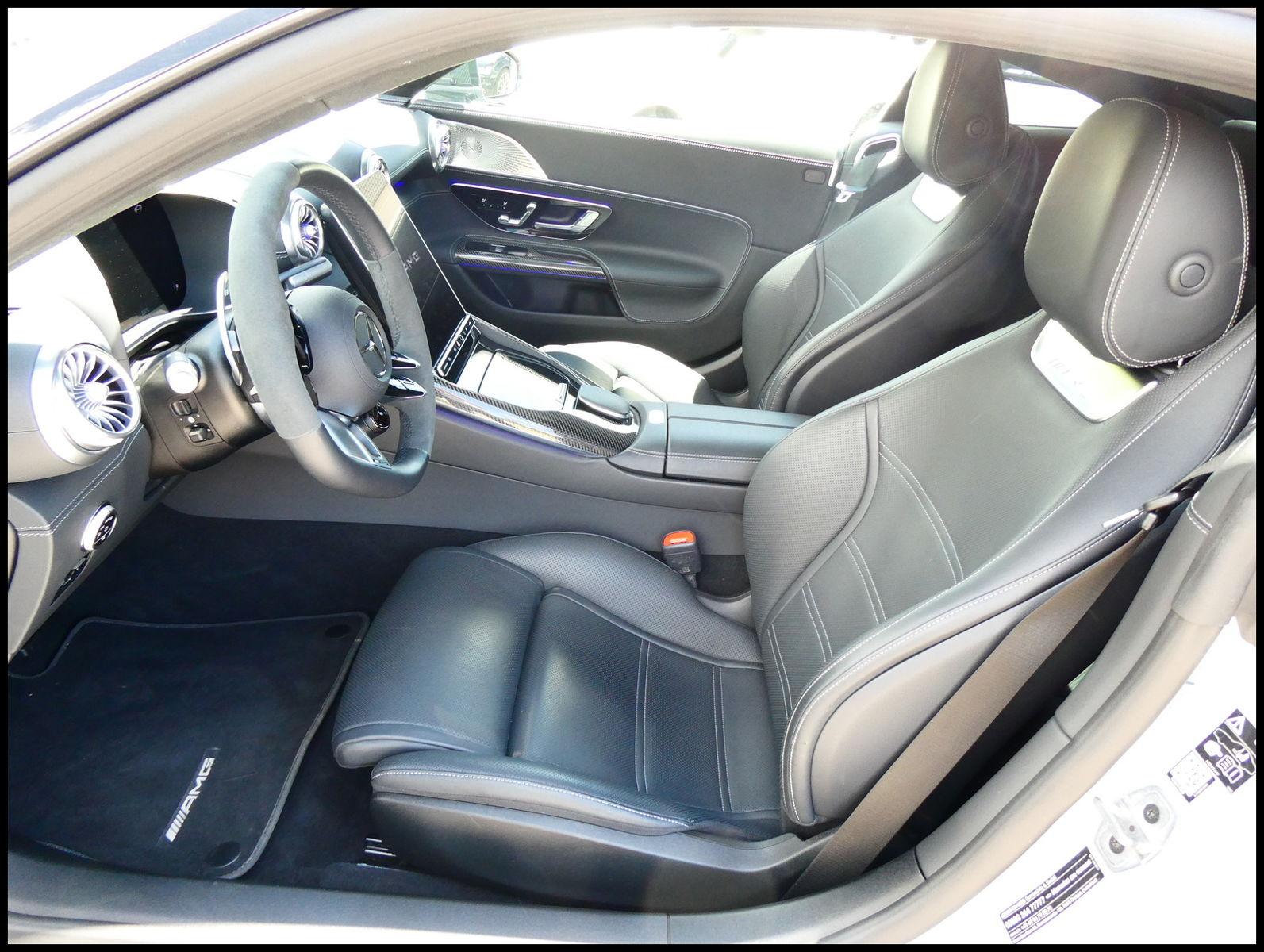 Mercedes-Benz AMG GT 63 4M+ PREMIUM+SITZ-KLIMA+PANO+NIGHT+CARB