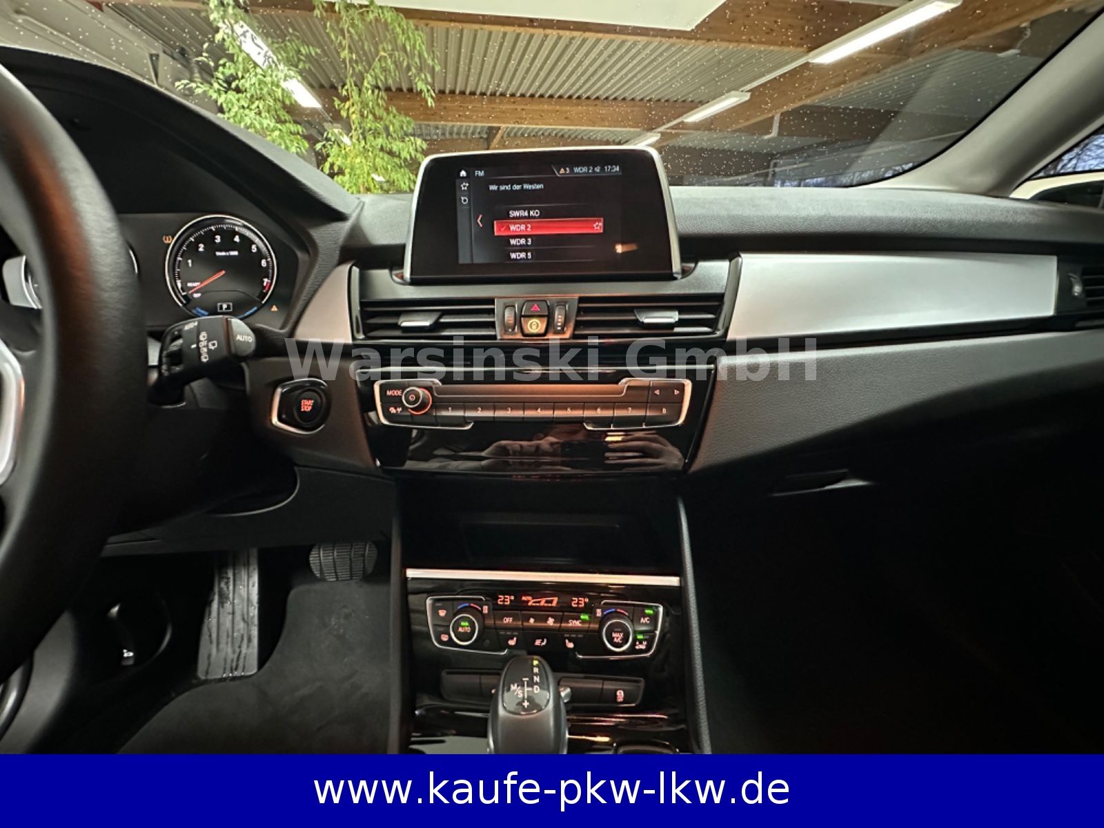 Fahrzeugabbildung BMW 225 Active Tourer  Advantage*Klima*ZV*SHZ