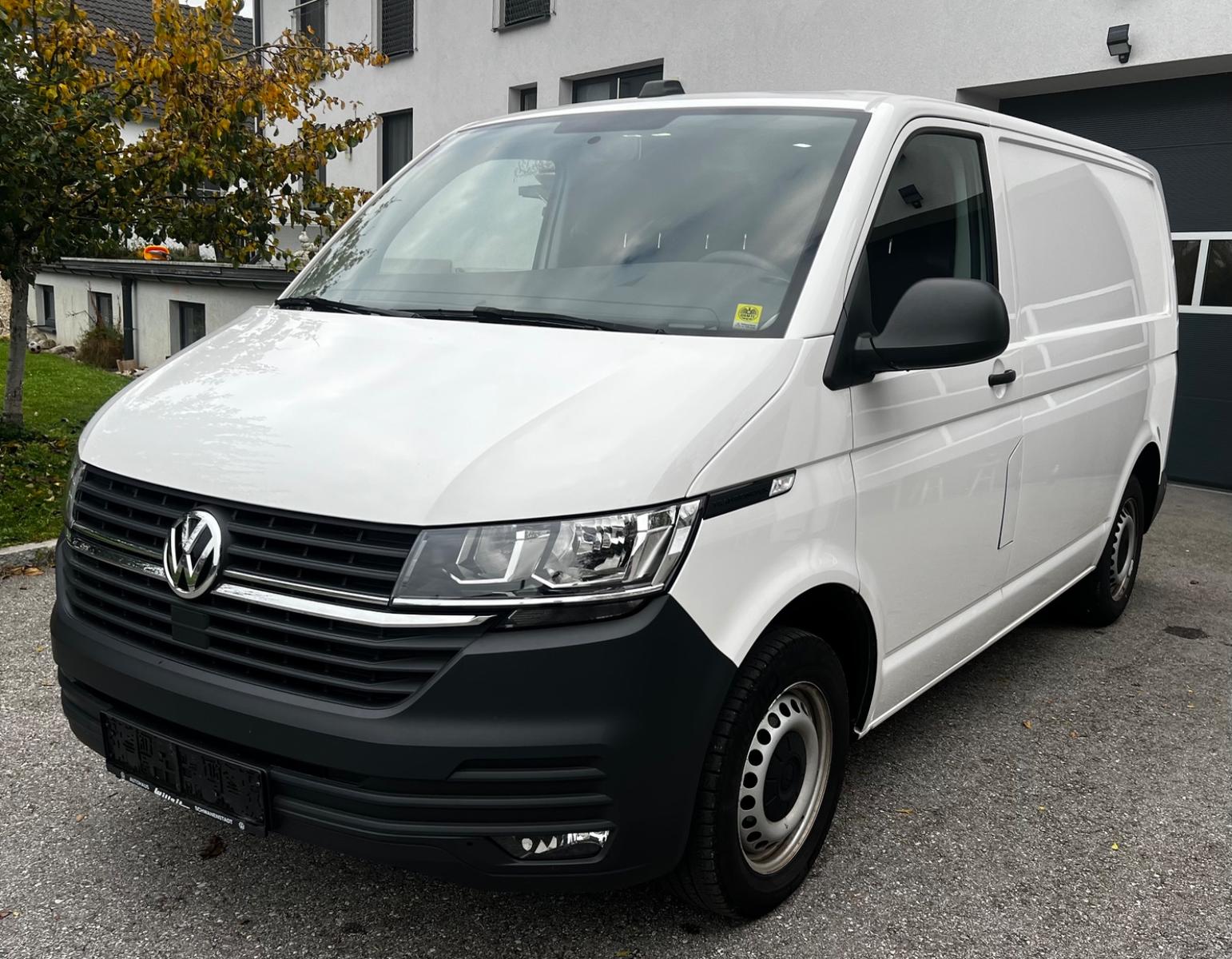 Volkswagen T6.1 Transporter Kasten Kamera Klima 6gang 150PS
