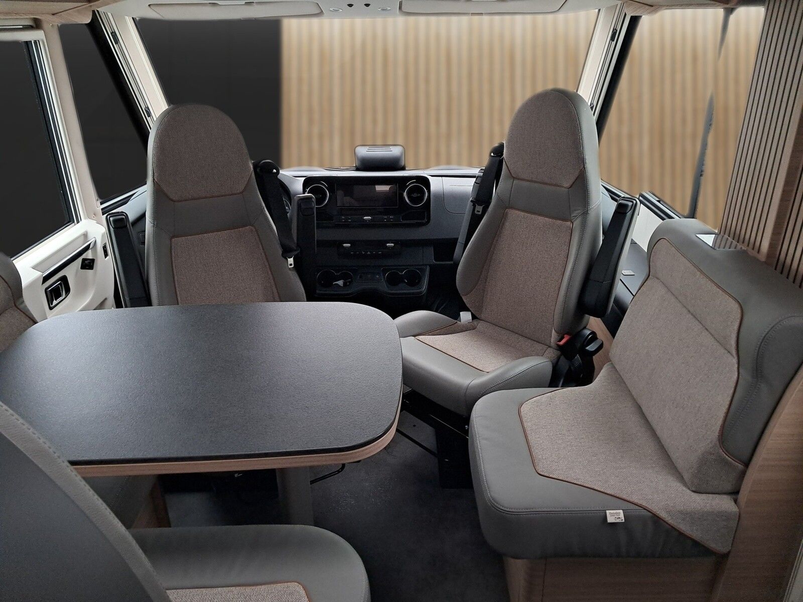 Fahrzeugabbildung Malibu I 450 RB LE comfort Navigation, RFK, TV