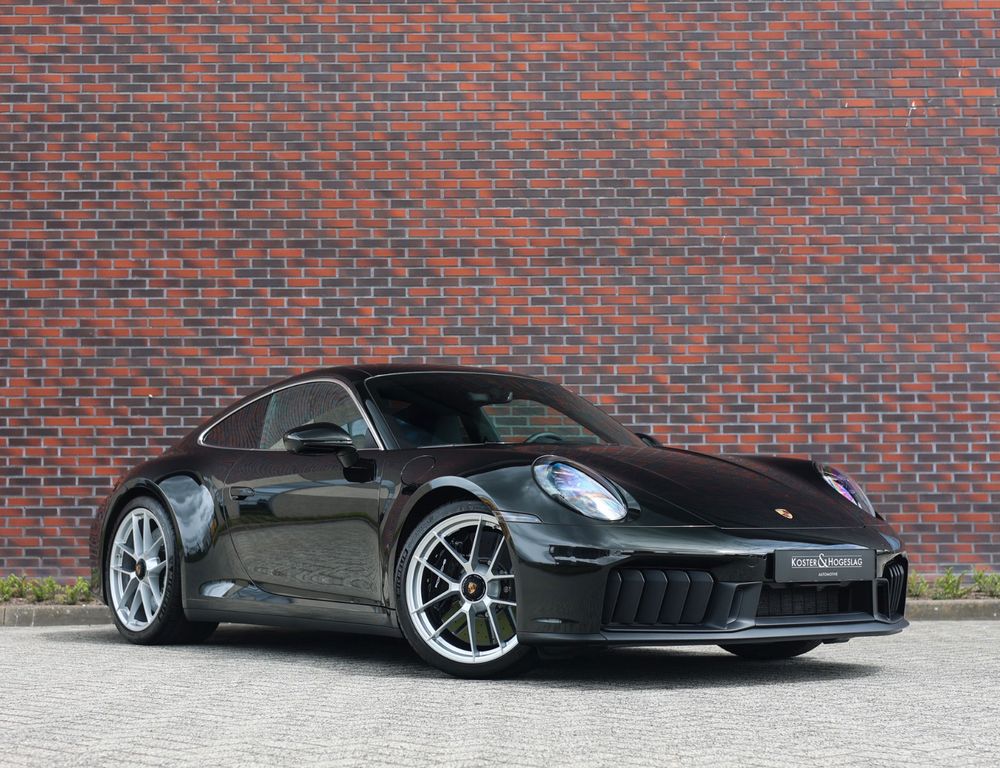 Porsche 992