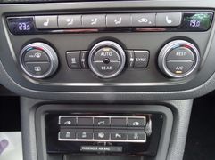 Fahrzeugabbildung Seat Alhambra Style Plus Standheizung Kamera Spur