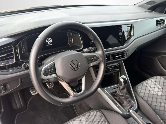 POLO 1.0 TSI R-LINE NAVI+IQ.LIGHT+SHZ+DAB