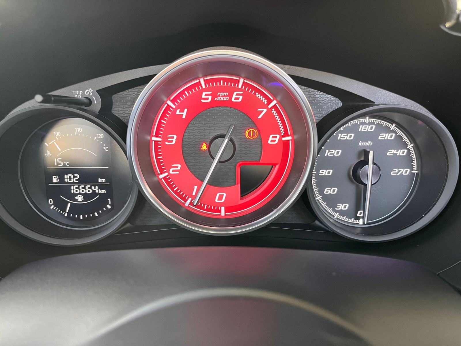 Fahrzeugabbildung Abarth 124 Spider  BOSE LEDER ALU