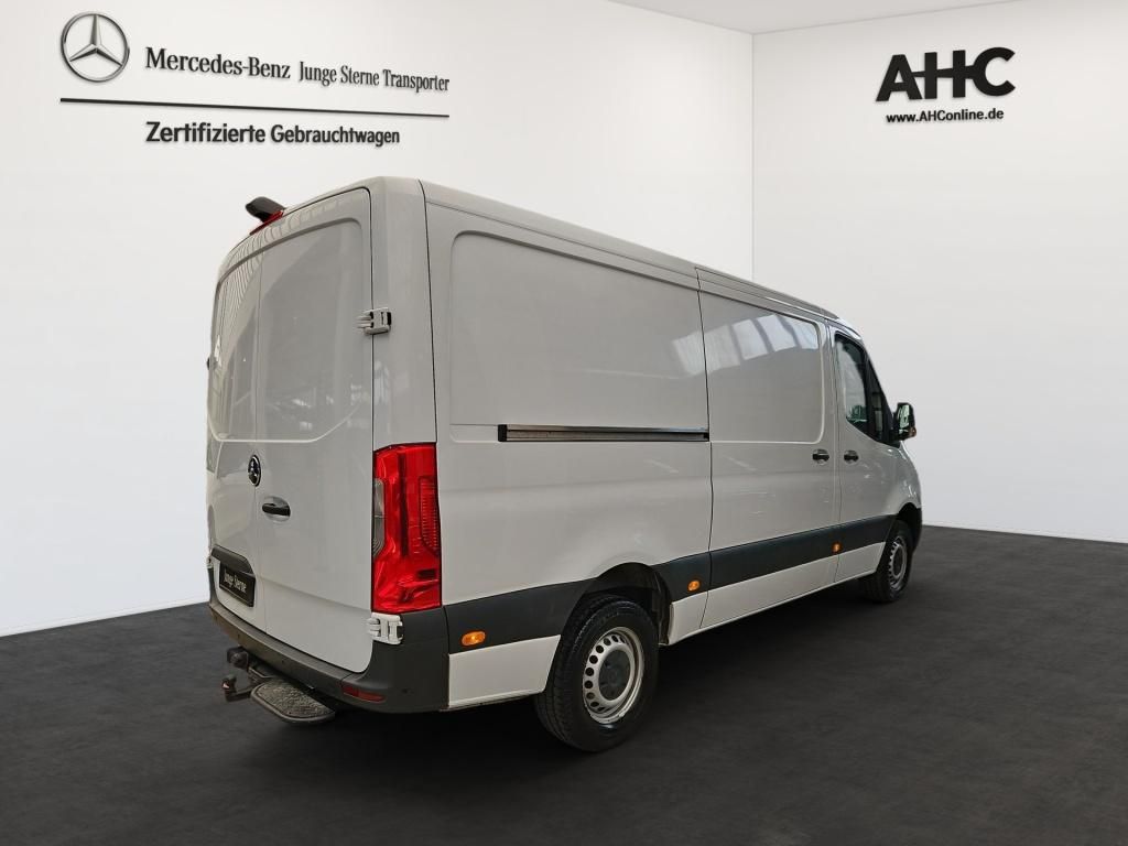 Fahrzeugabbildung Mercedes-Benz Sprinter 316 Kasten L2H1 MBUX Schwingsitz SHZ AH