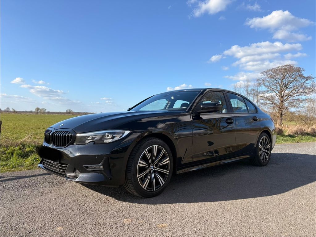 Image of BMW 320