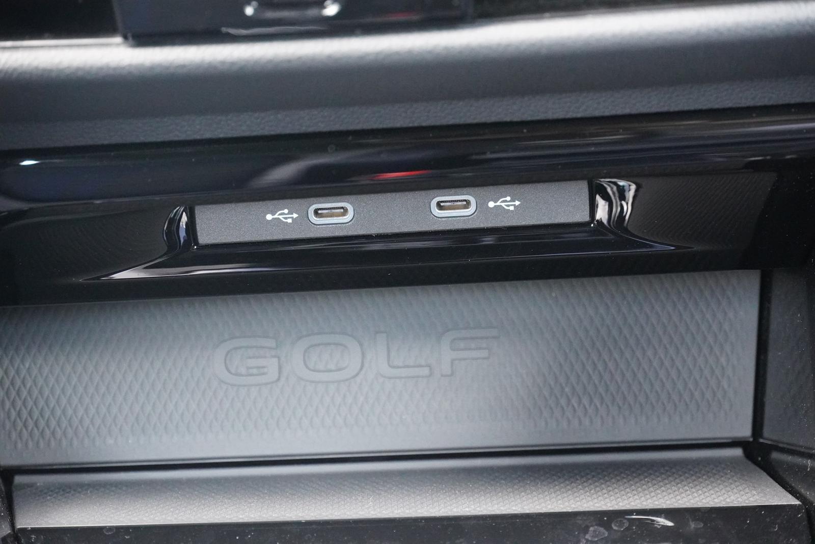 Volkswagen Golf R VIII Variant 2.0 TSI 4M DSG LED ACC Navi, миниатюра 12