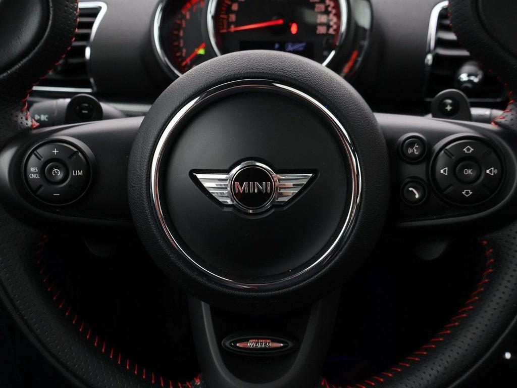 MINI John Cooper Works Clubman