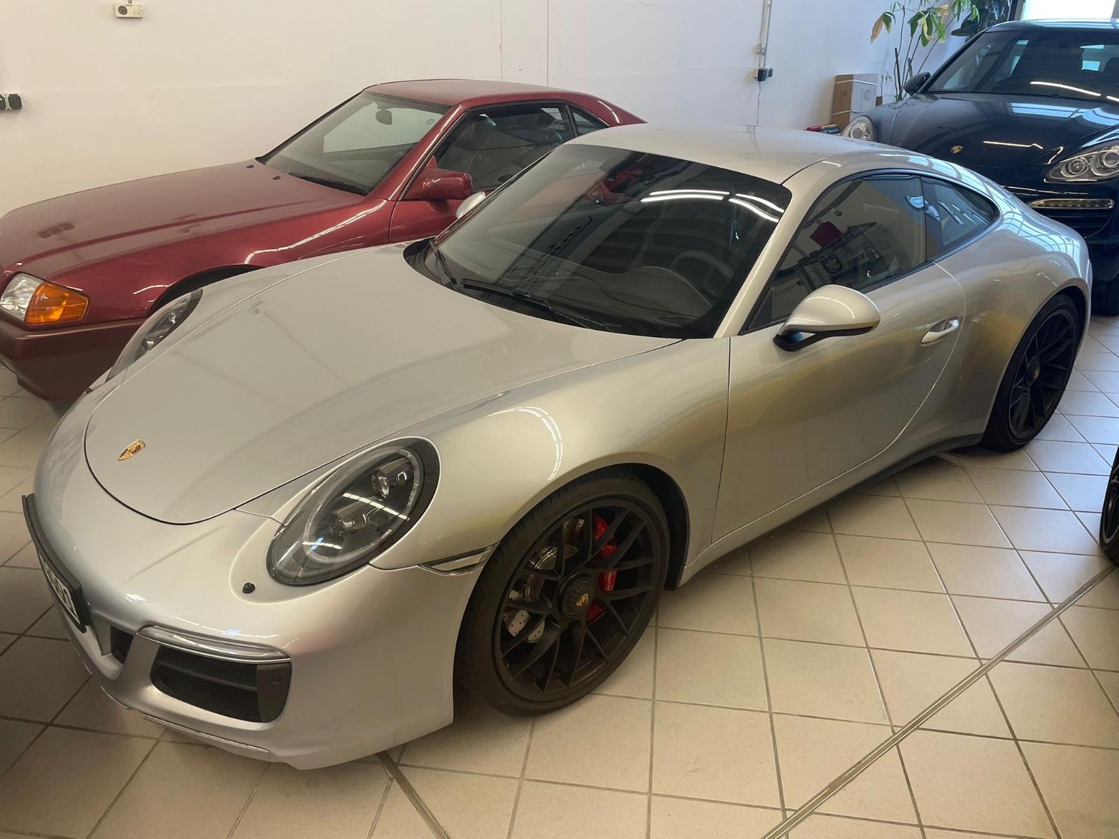 Porsche 911 Carrera GTS SCHALTER/SONDERFARBE/APPROVED/SH