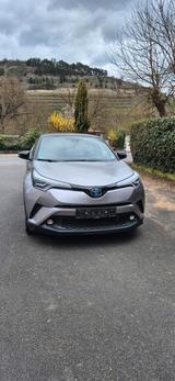 Toyota CH-R - Toyota C-HR: Limousine