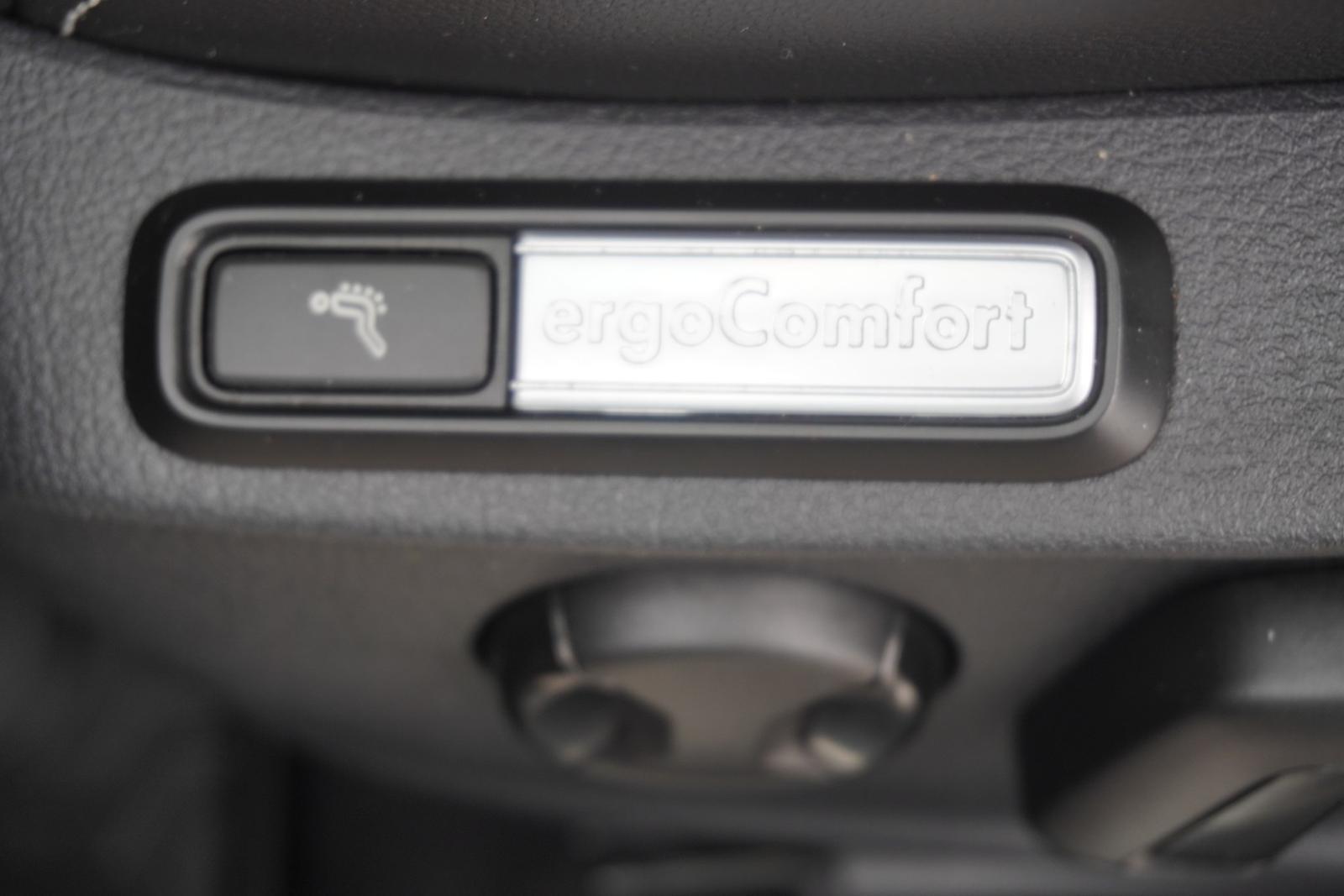 Volkswagen Passat 2.0 TDI R-Line DSG LED ACC AHK, миниатюра 13