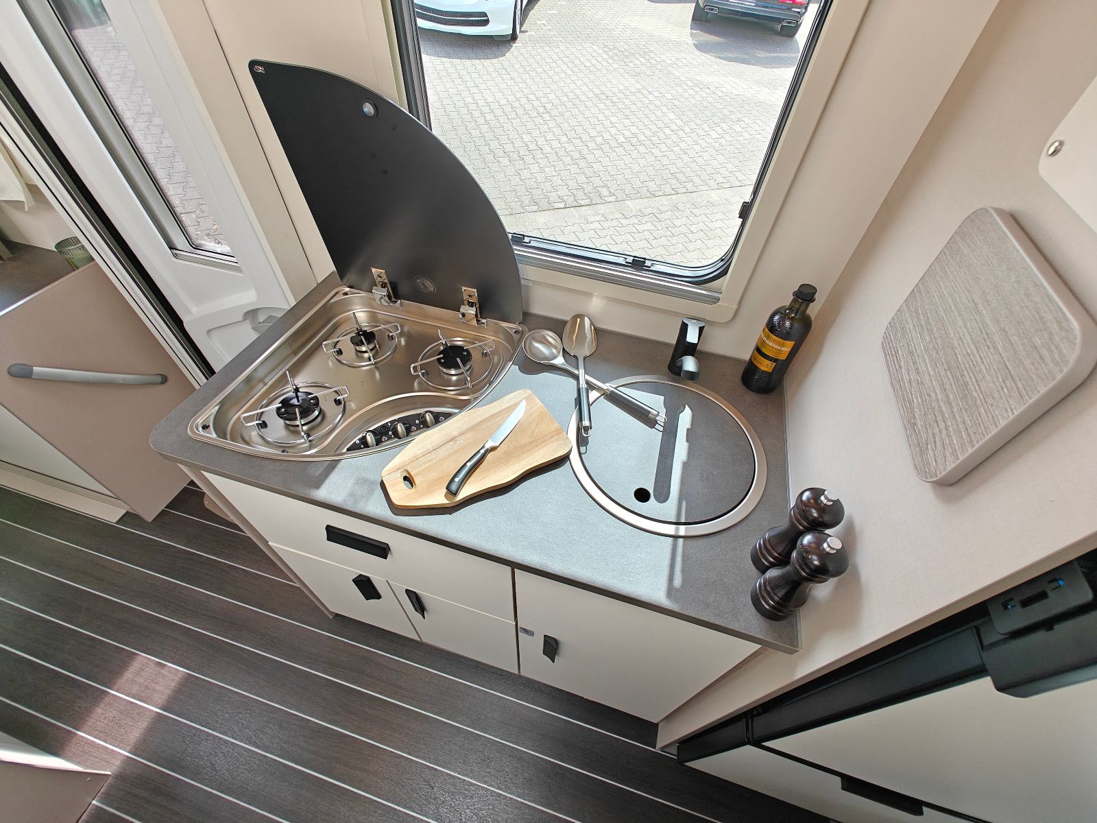 Fahrzeugabbildung XGO Dynamic 39 Lounge - Modell 2025 - SUMMER DEAL!