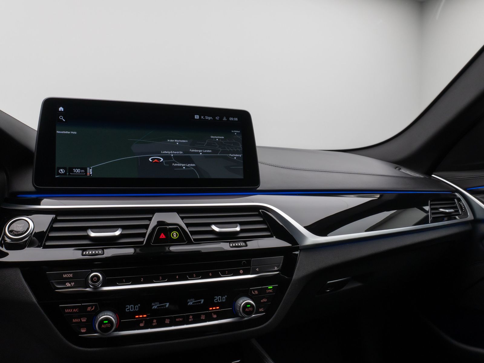 Fahrzeugabbildung BMW 520i M Sport Kamera DAB AHK Alarm Komfort 19Zoll