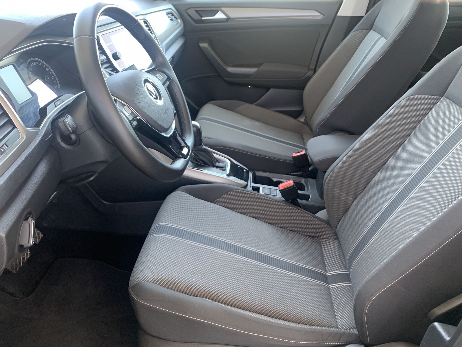 Fahrzeugabbildung Volkswagen T-Roc 2.0 TDI*Style*LED*ACC*Navi*Cam**PDC*