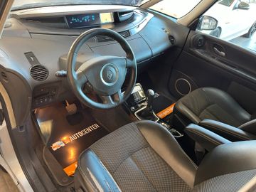 Renault Espace IV Celsium Aut. 2.0 dci*NAVI*KLIMAAUT*PDC