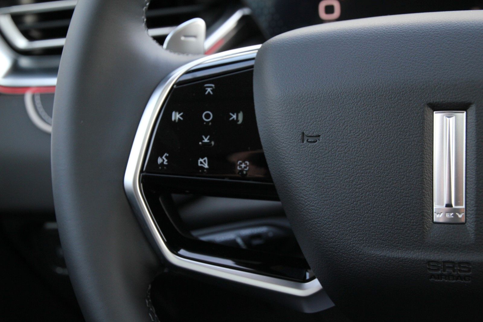 Fahrzeugabbildung GWM Wey 05 2.0 PHEV 350 kW AWD Luxury