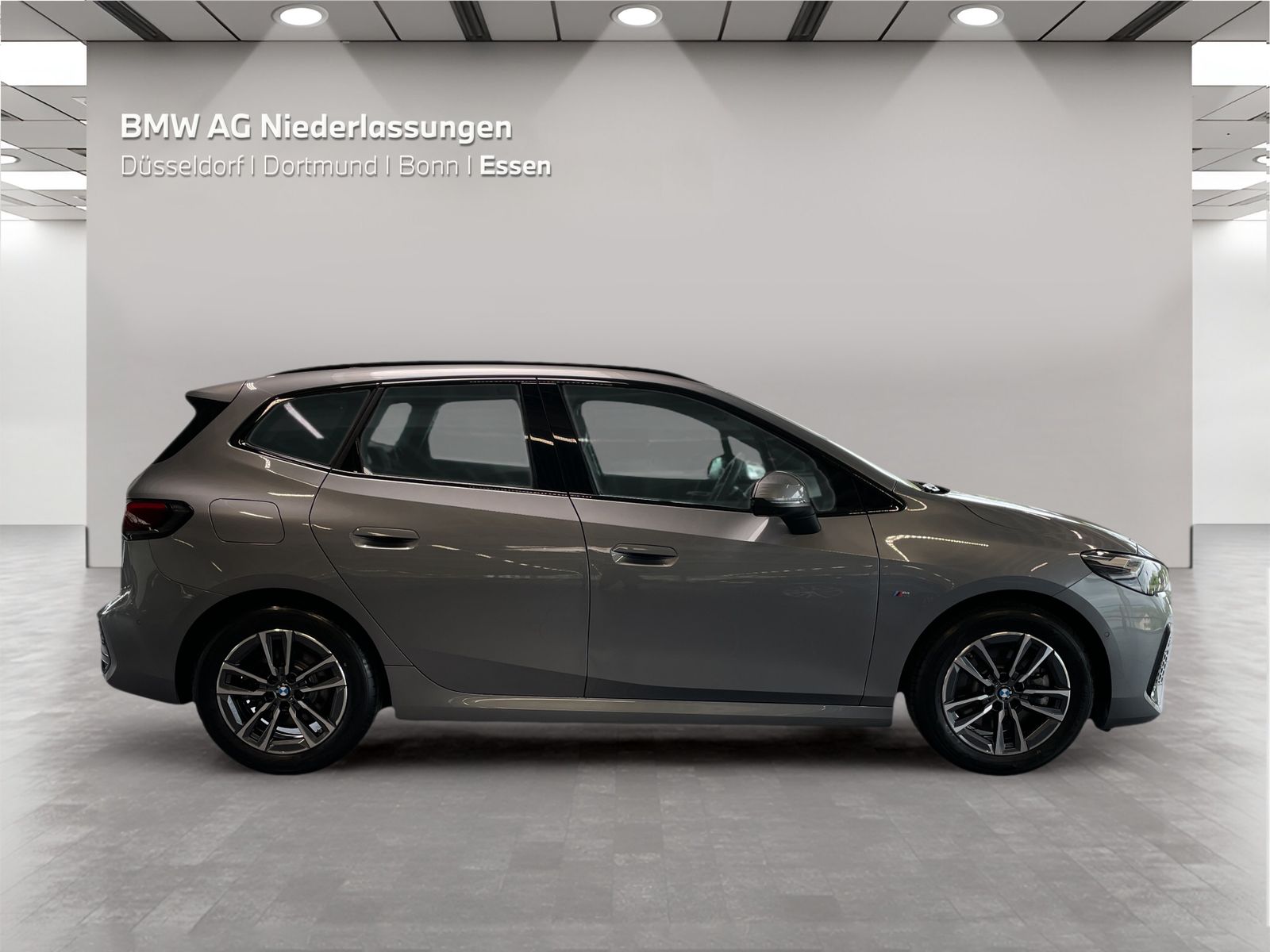 BMW 223 Active Tourer - Bild 7