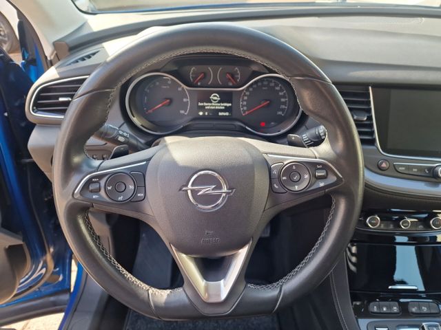 Grandland Business Edition Plug-in-Hybrid 1.6 Tu