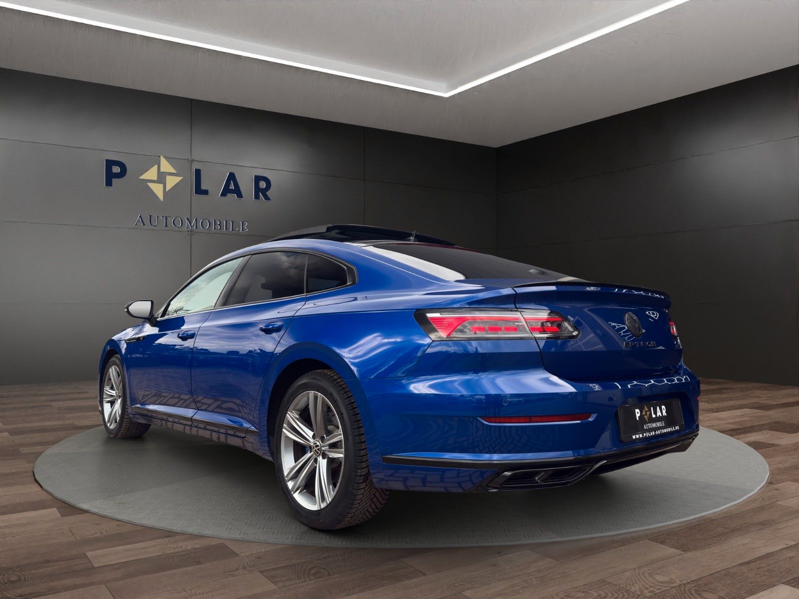 Fahrzeugabbildung Volkswagen Arteon R-Line *Pano*Kamera*Ambiente*ACC*Carplay