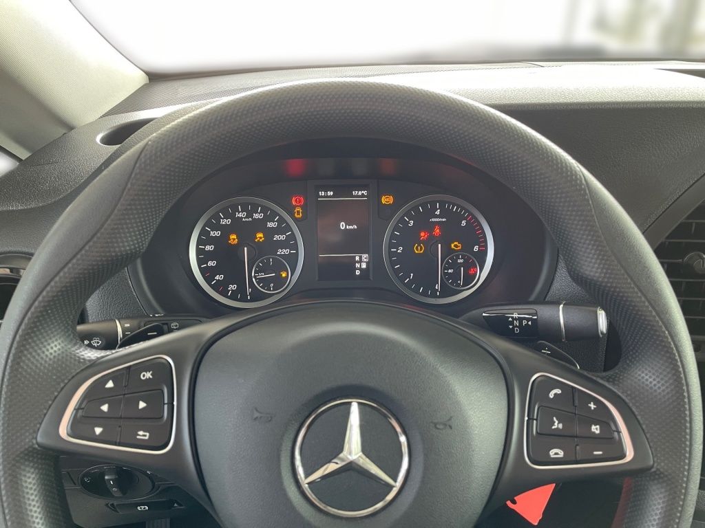 Fahrzeugabbildung Mercedes-Benz Vito 114 CDI Tourer PRO Extralang RFK,Klima,SHZ