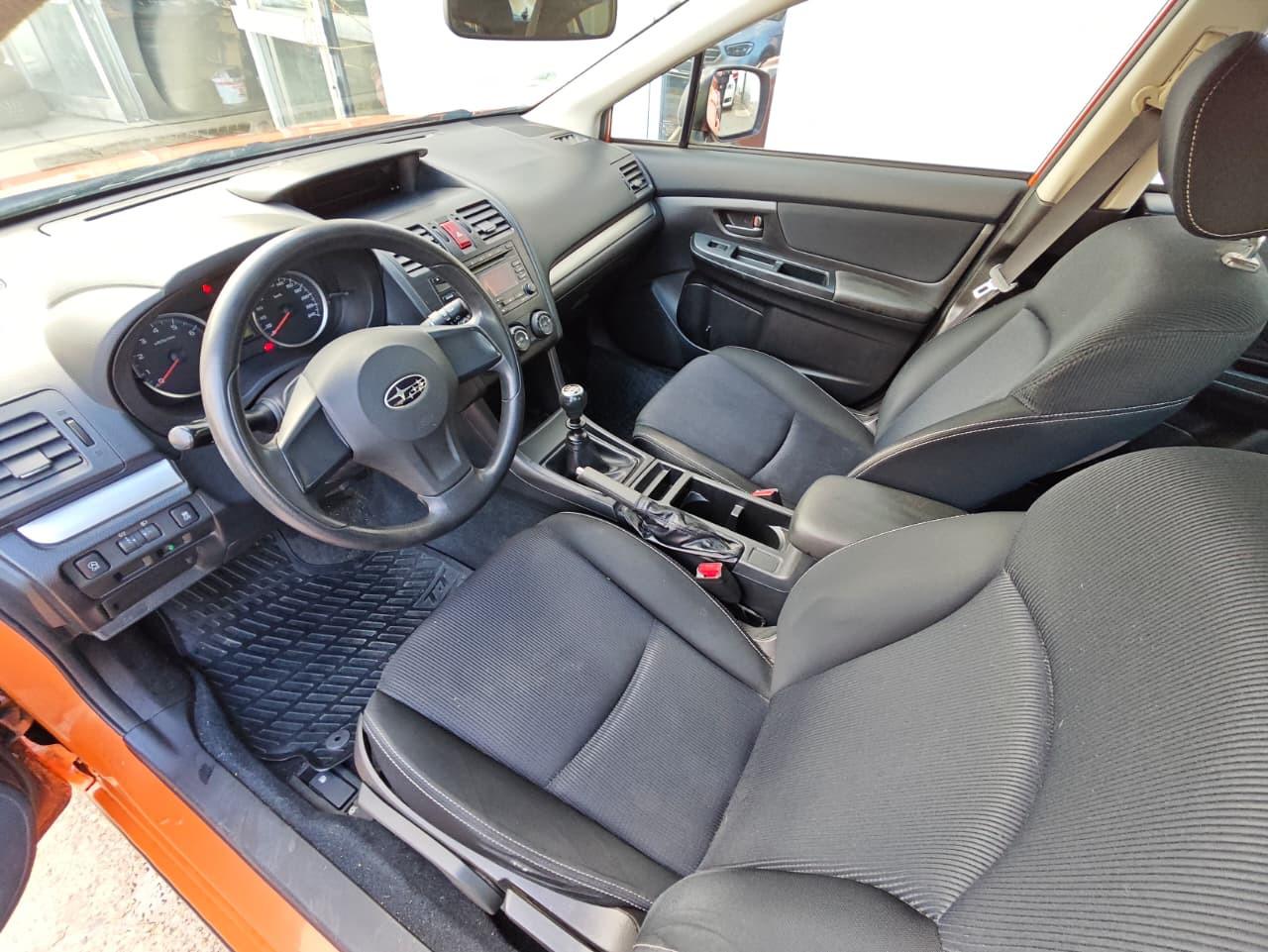 Subaru XV 2012 — photo 11