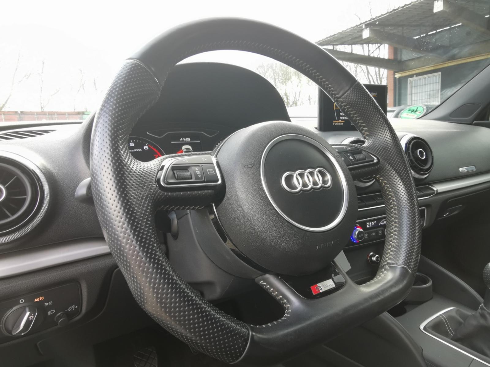 Audi A3 Cabriolet S line Sportpaket