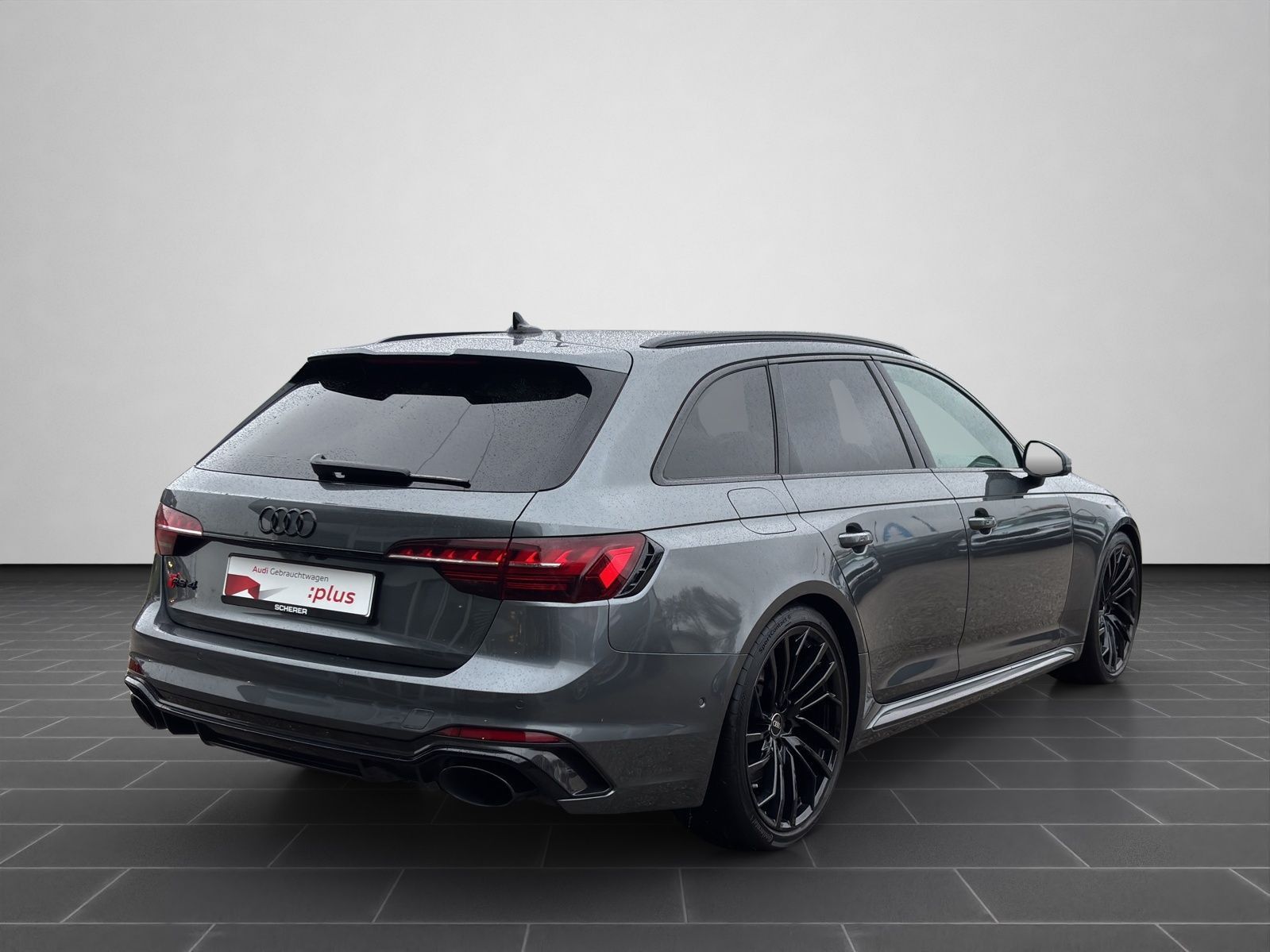 Audi RS4 - Bild 3