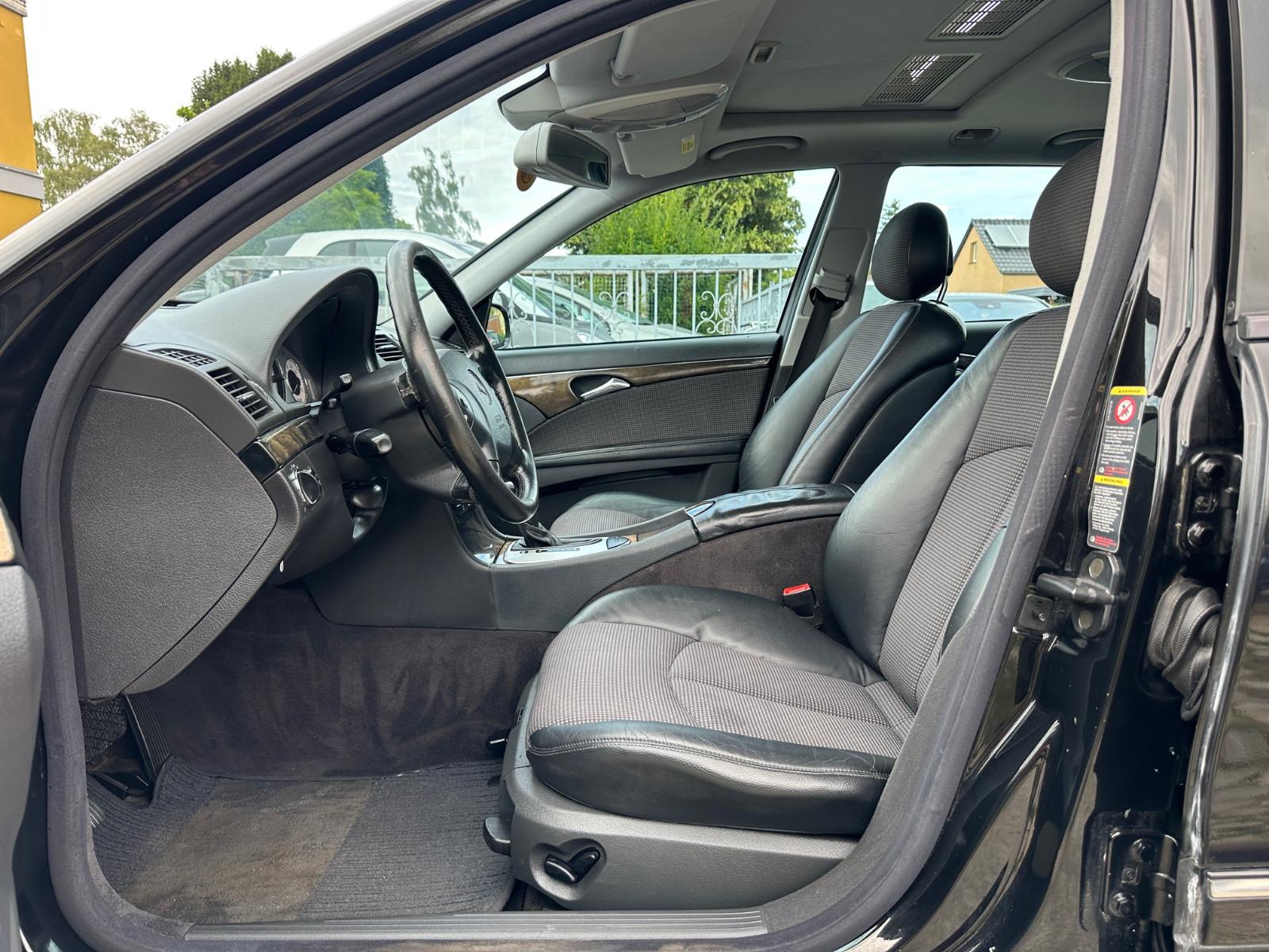 Mercedes-Benz E240 2004 — photo 9